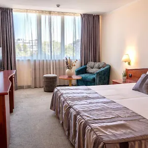 Hotel Orbita, Warna